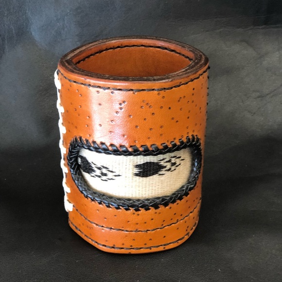 University of Montana “GRIZ” dice cup - Picture 2 of 3